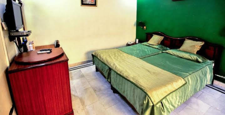 Treebo Trend Corporate Inn Chandigarh Luaran gambar