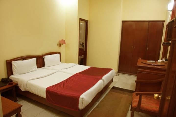 Treebo Trend Corporate Inn Chandigarh Luaran gambar