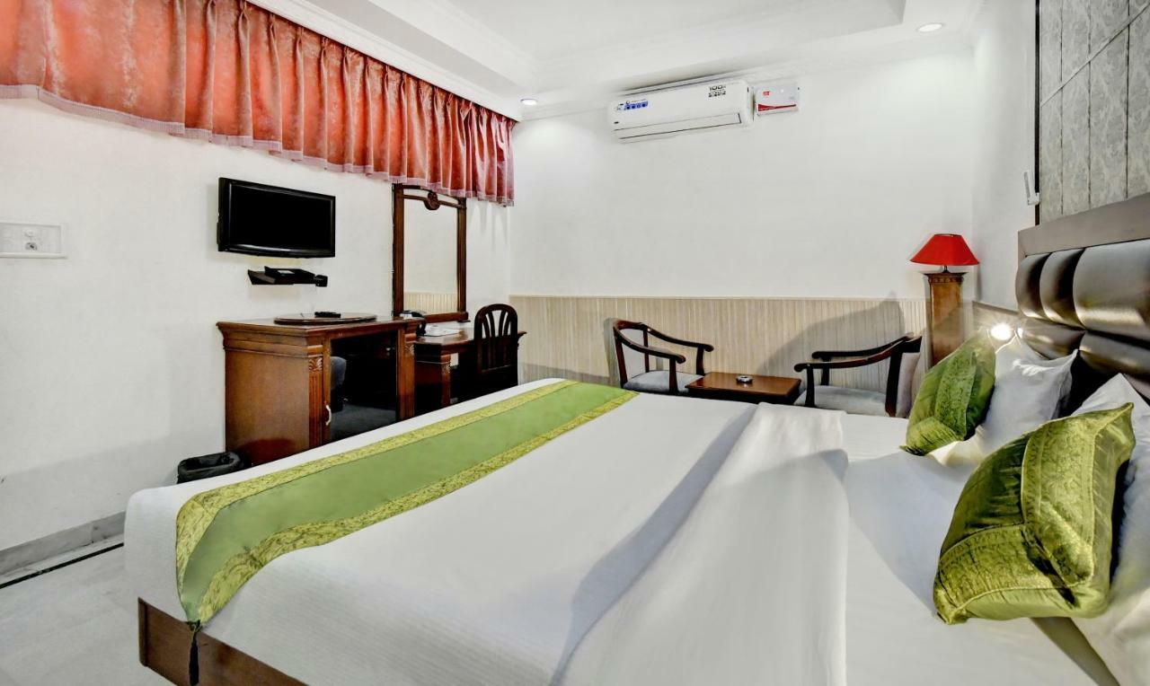 Treebo Trend Corporate Inn Chandigarh Luaran gambar