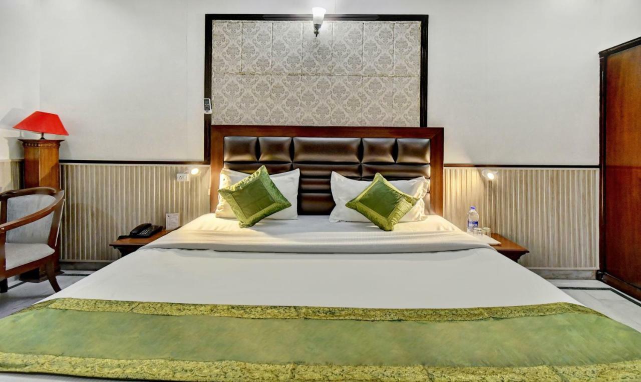 Treebo Trend Corporate Inn Chandigarh Luaran gambar