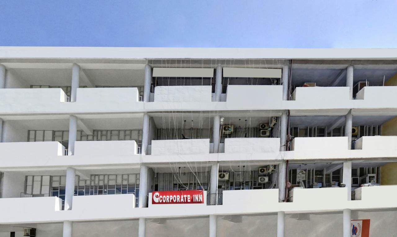 Treebo Trend Corporate Inn Chandigarh Luaran gambar